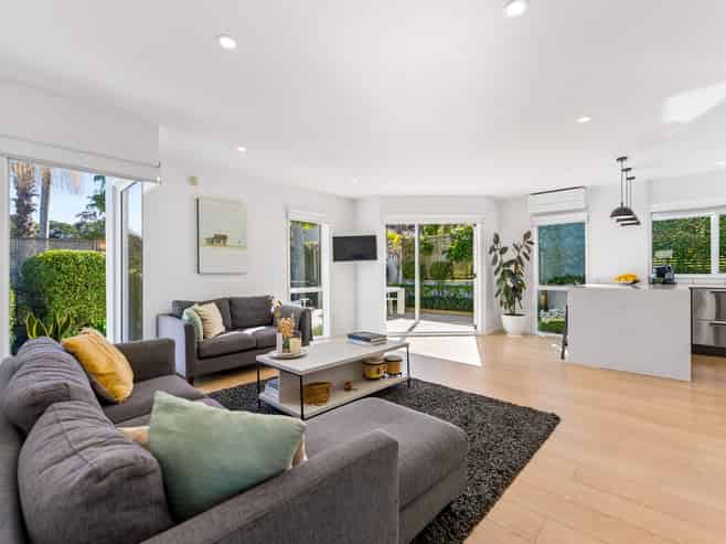 15B Wilding Avenue, Northcote Point