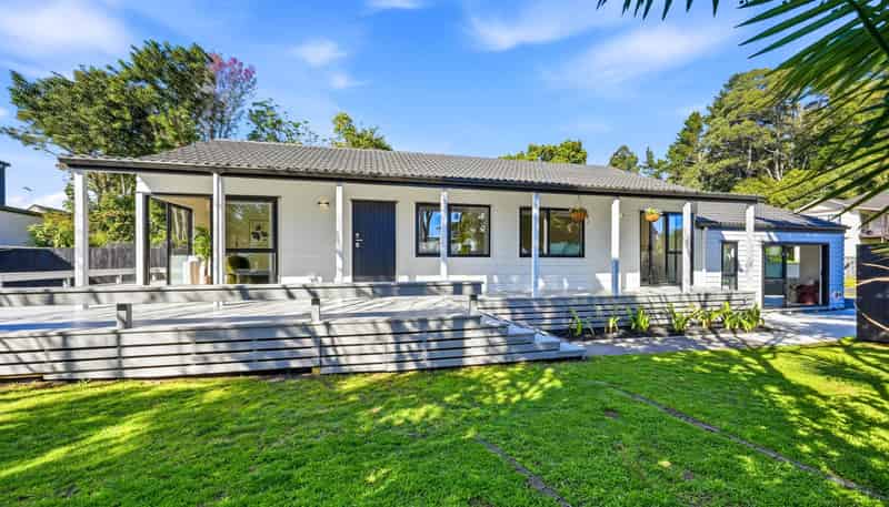37 Glennandrew Drive, Half Moon Bay