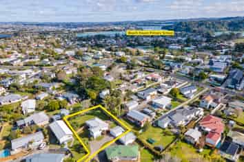 32 Japonica Drive, Beach Haven