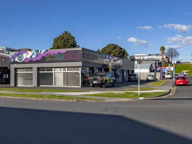 Prime Commercial Corner - Options Galore!