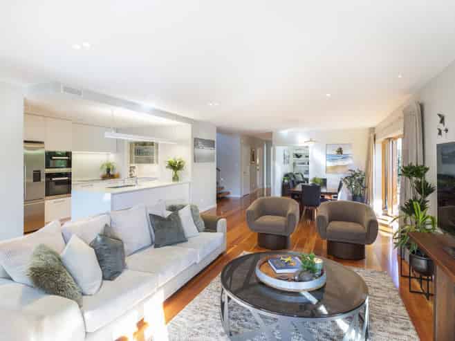 18 College Avenue, Strowan