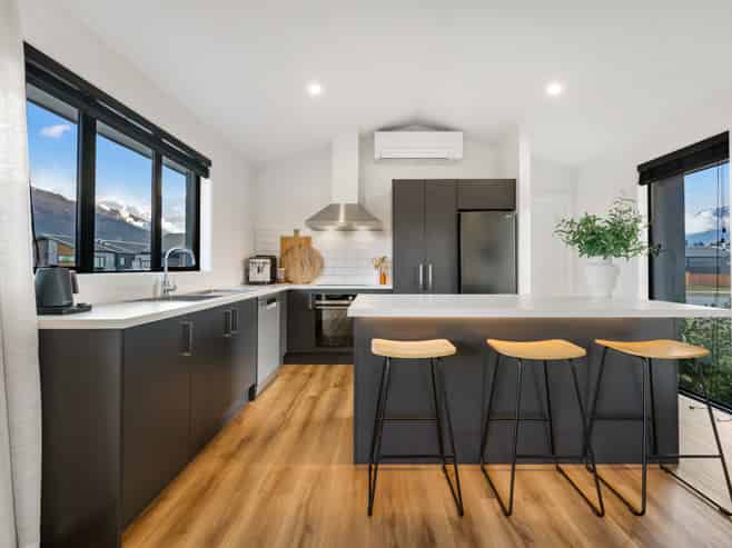 101 Burdon Loop, Lake Hawea