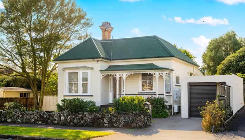 11 George Street, Mount Eden