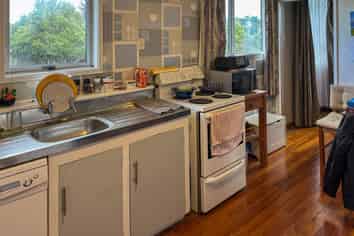 452 McQuarrie Street, Tisbury