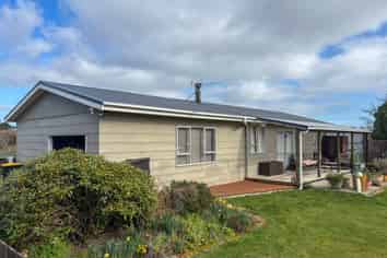 452 McQuarrie Street, Tisbury