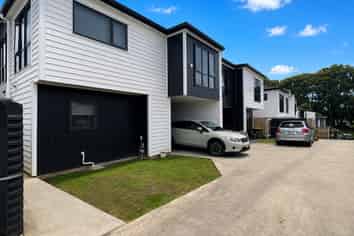 9B Julian Place, Otara