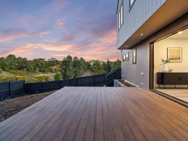 64 Huanui Drive, Orewa