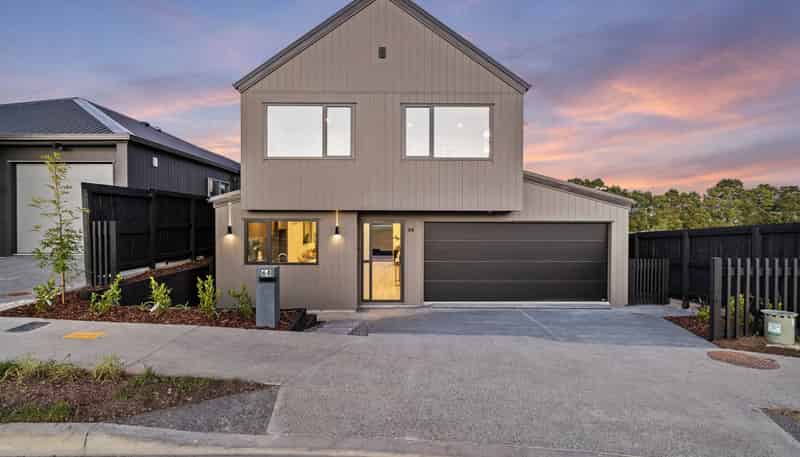 64 Huanui Drive, Orewa