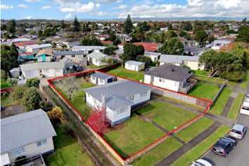 58 Addington Avenue, Manurewa