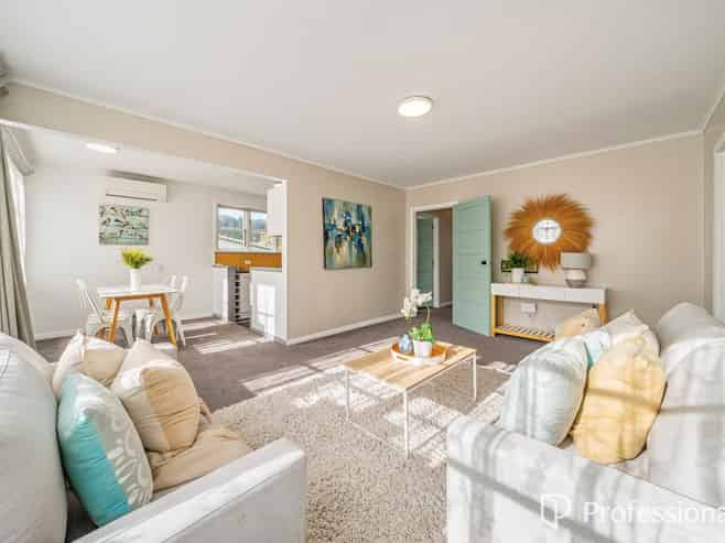 1306 High Street, Taita
