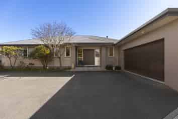 63 Fifeshire Crescent, Stepneyville