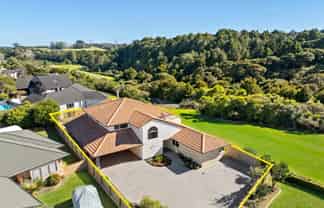 182 Charles Prevost Drive, The Gardens