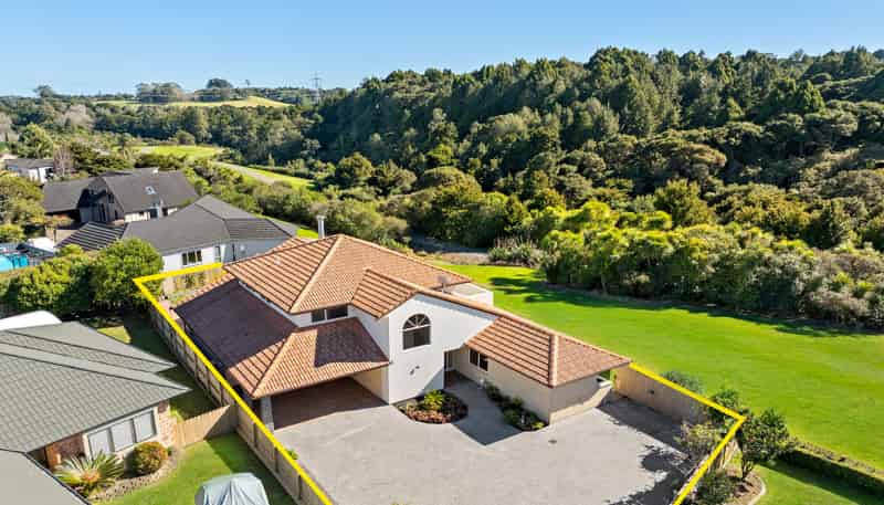 182 Charles Prevost Drive, The Gardens