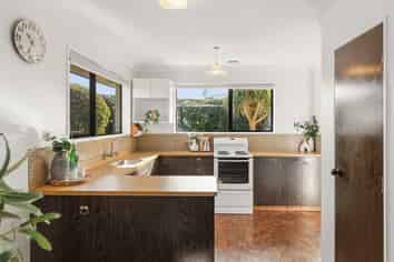 128 Pillans Road, Otumoetai