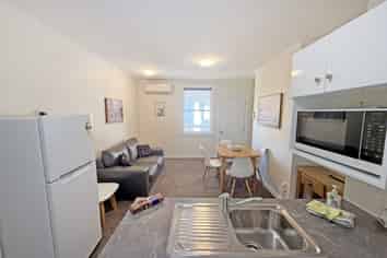 7C Havelock Street, Mornington