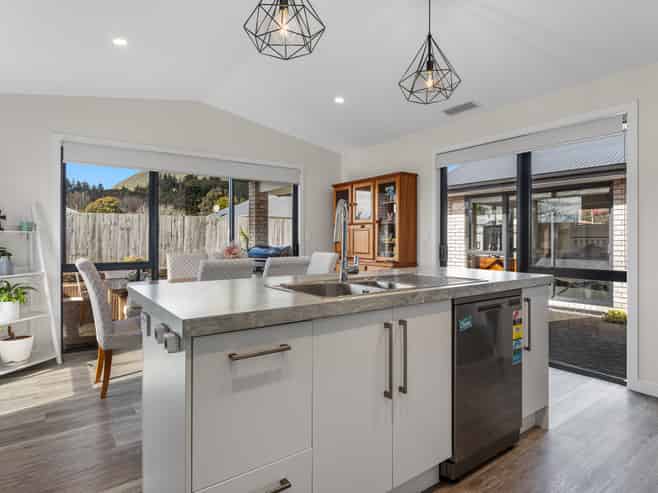 34 Tiwhatiwha Crescent, Kawerau