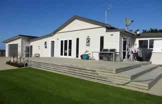 48 McAlpine Road, Hawera