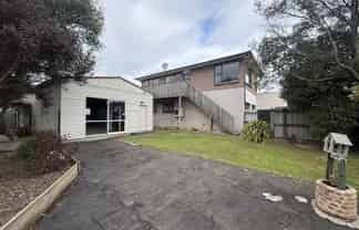 46 Brighton Road, Green Island