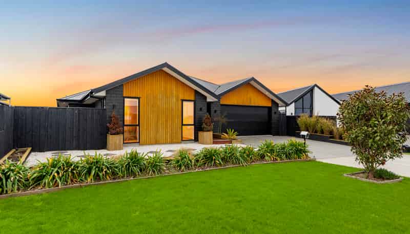 12 Orchiston Way, Lincoln