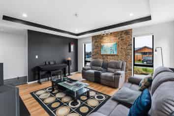 12 Orchiston Way, Lincoln