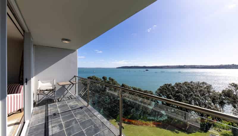 9/57 Sarsfield Street, Herne Bay