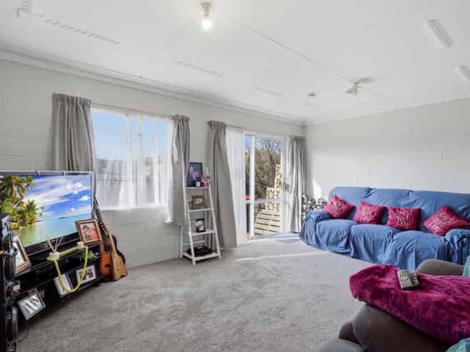1-4/158 Crinan Street, Appleby