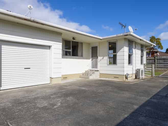 56b Maxwells Line, Awapuni