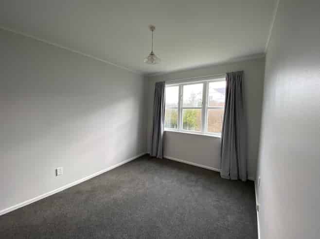 84 Tiber Street, Island Bay