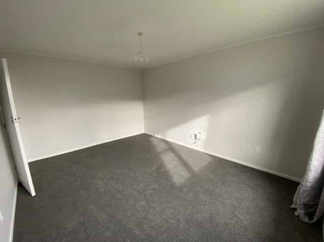 84 Tiber Street, Island Bay