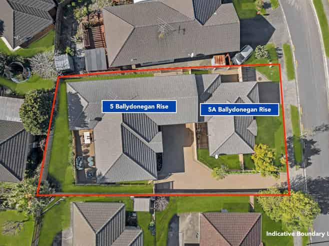 5 & 5A Ballydonegan Rise, East Tamaki