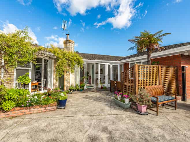 8 Raine Street, Whanganui East