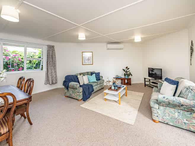 8 Raine Street, Whanganui East