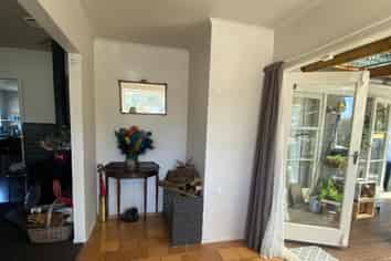 62 Christmas Road, Manurewa East