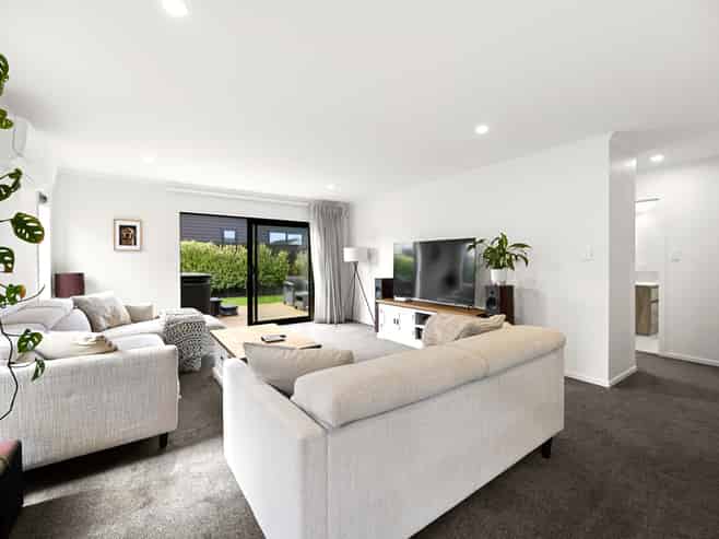 12 Joint Avenue, Chartwell