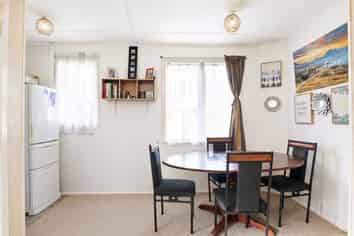 154 Clayton Road, Mangakakahi