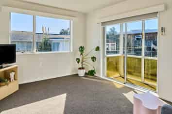 1/8 Tireti Road, Titahi Bay