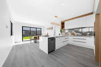 14 Star Cross Road, Karaka