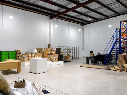 845sqm A-Grade Unit + Ample Parking