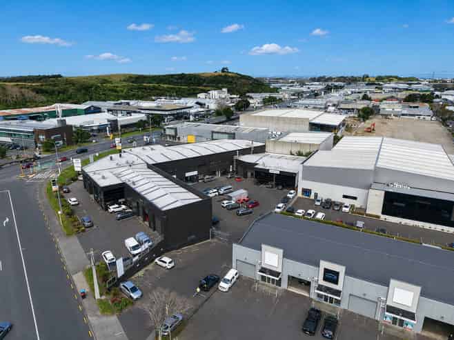 845sqm A-Grade Unit + Ample Parking