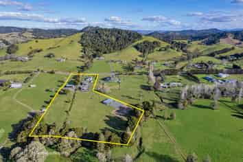 243 Harris Road, Glenbervie
