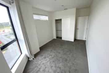 1 Waipuhinui Way, Wiri