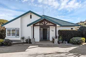 30 Ngahere Road, Pukekohe