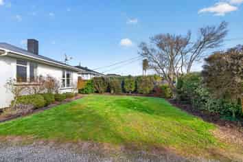 10 Surrey Street, Solway