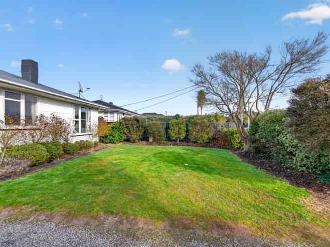 10 Surrey Street, Solway