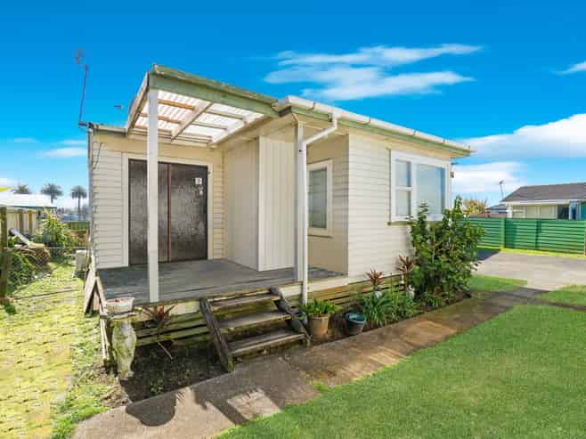 106B Gloucester Road, Manurewa