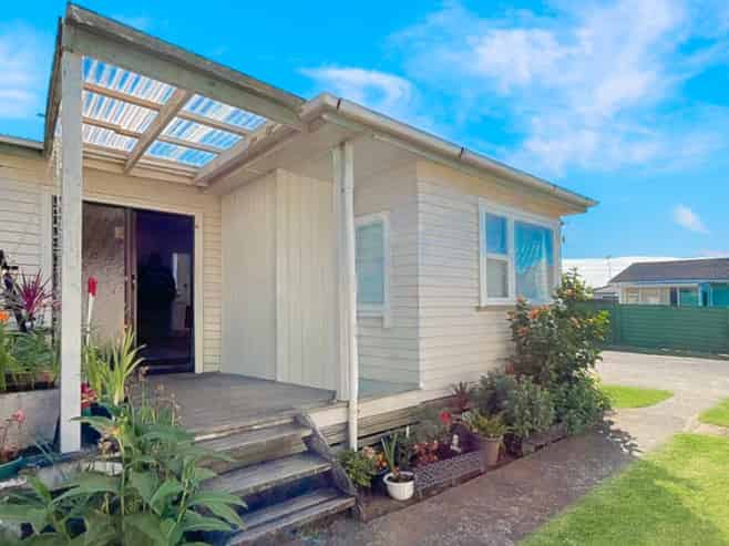106B Gloucester Road, Manurewa