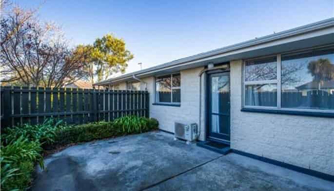 2-45 Whitmore Street, Edgeware
