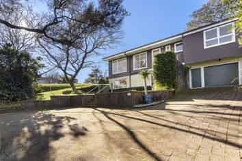 Auckland - Address withheld