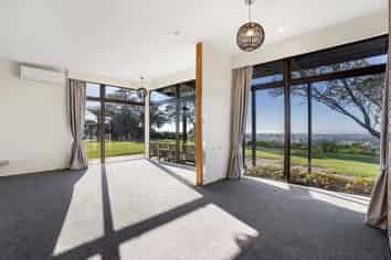 Auckland - Address withheld