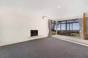 Auckland - Address withheld